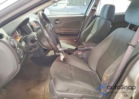 2004 Pontiac Grand Prix Gt2 z USA, uszkodzony, nr VIN 2G2WS542141241027